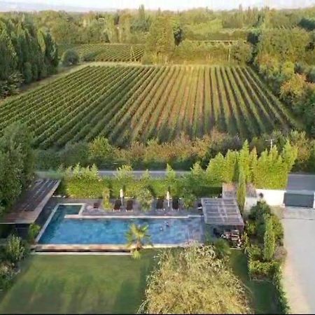 Le Mas Des Mirabelles Cabannes Luaran gambar